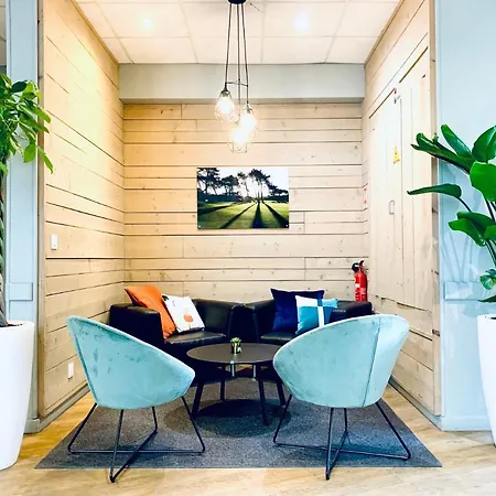 ヒッポテル アパートホテル 2*