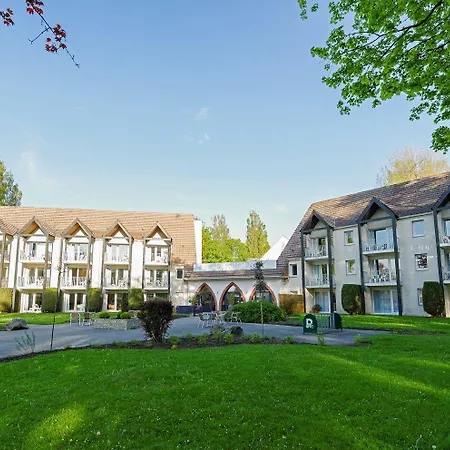 Aparthotel Hippotel 2*