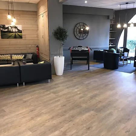 Hippotel Aparthotel 2*