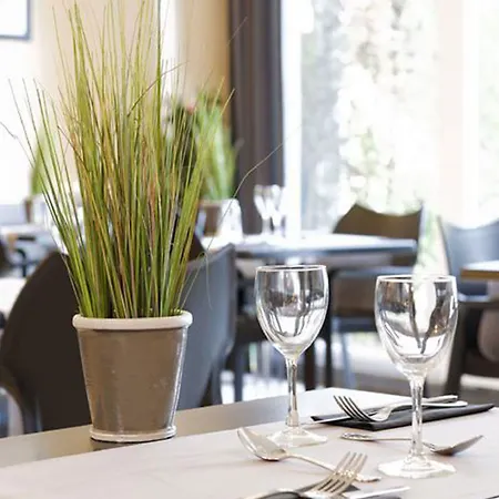 ヒッポテル アパートホテル