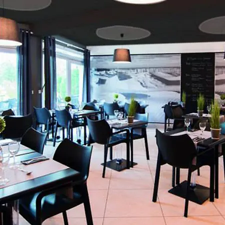 Aparthotel Hippotel 2*