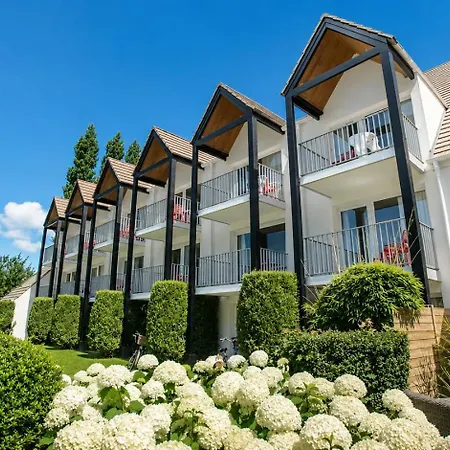 Hippotel Aparthotel 2*