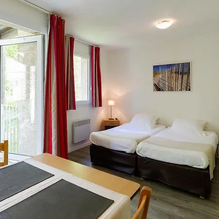 Aparthotel Hippotel 2*